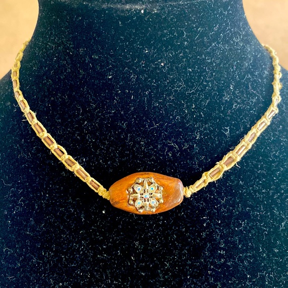 NWOT.  Local Artisan unique design necklace. - Picture 2 of 5